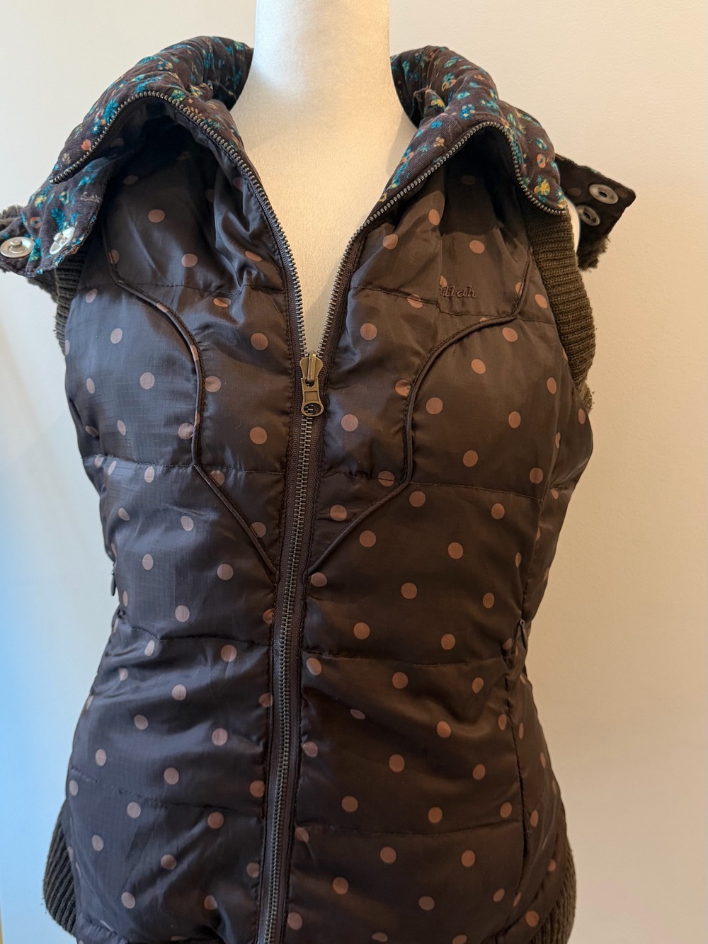 Sleeveless Quilted Polka Dot Vest in Brown #y2k %100 Cotton - Picture 2 of 5